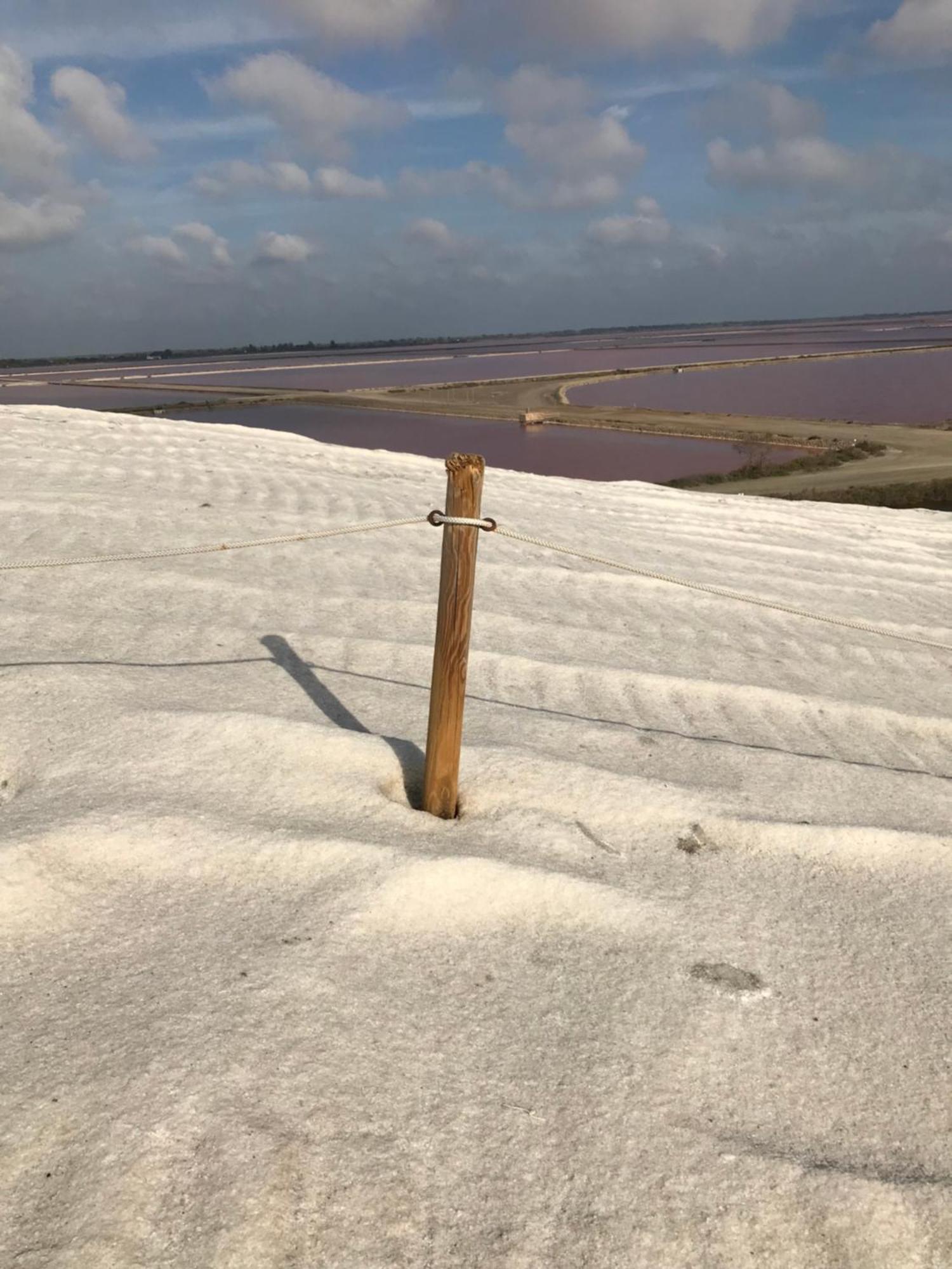 Le Clos Des Vignes Junas Bagian luar foto